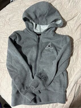Jordan Kids Gray Full‑Zip Hoodie with Jumpman Patch